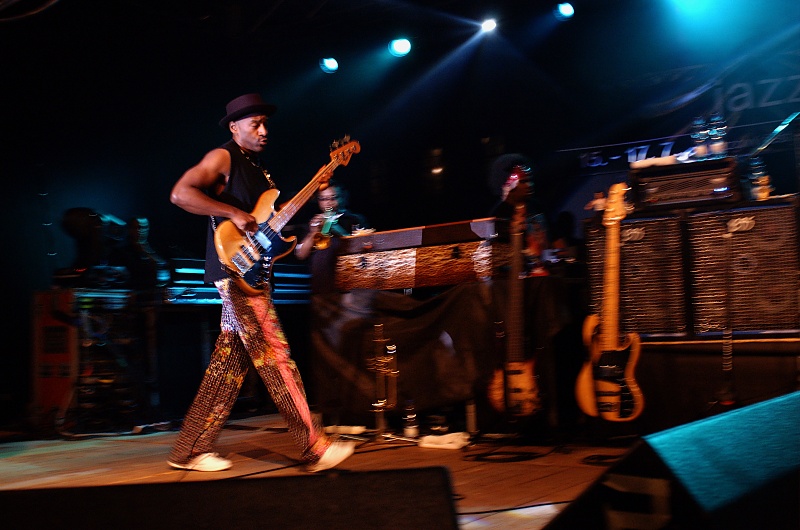 [marcus miller (bonus)]